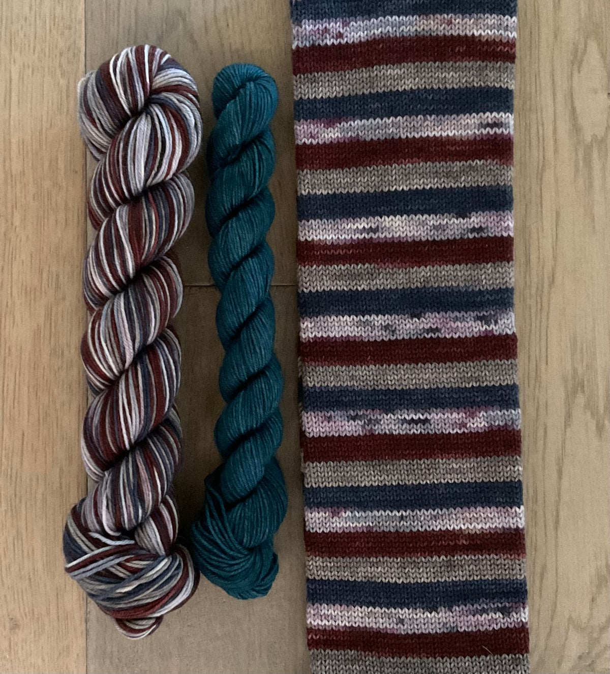 Book Boyfriend Self Striping Sock Set