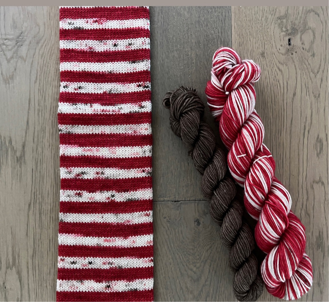 Maple Leaf Self Striping Sock Set