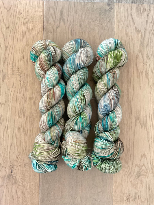 Jasper Fingering Yarn