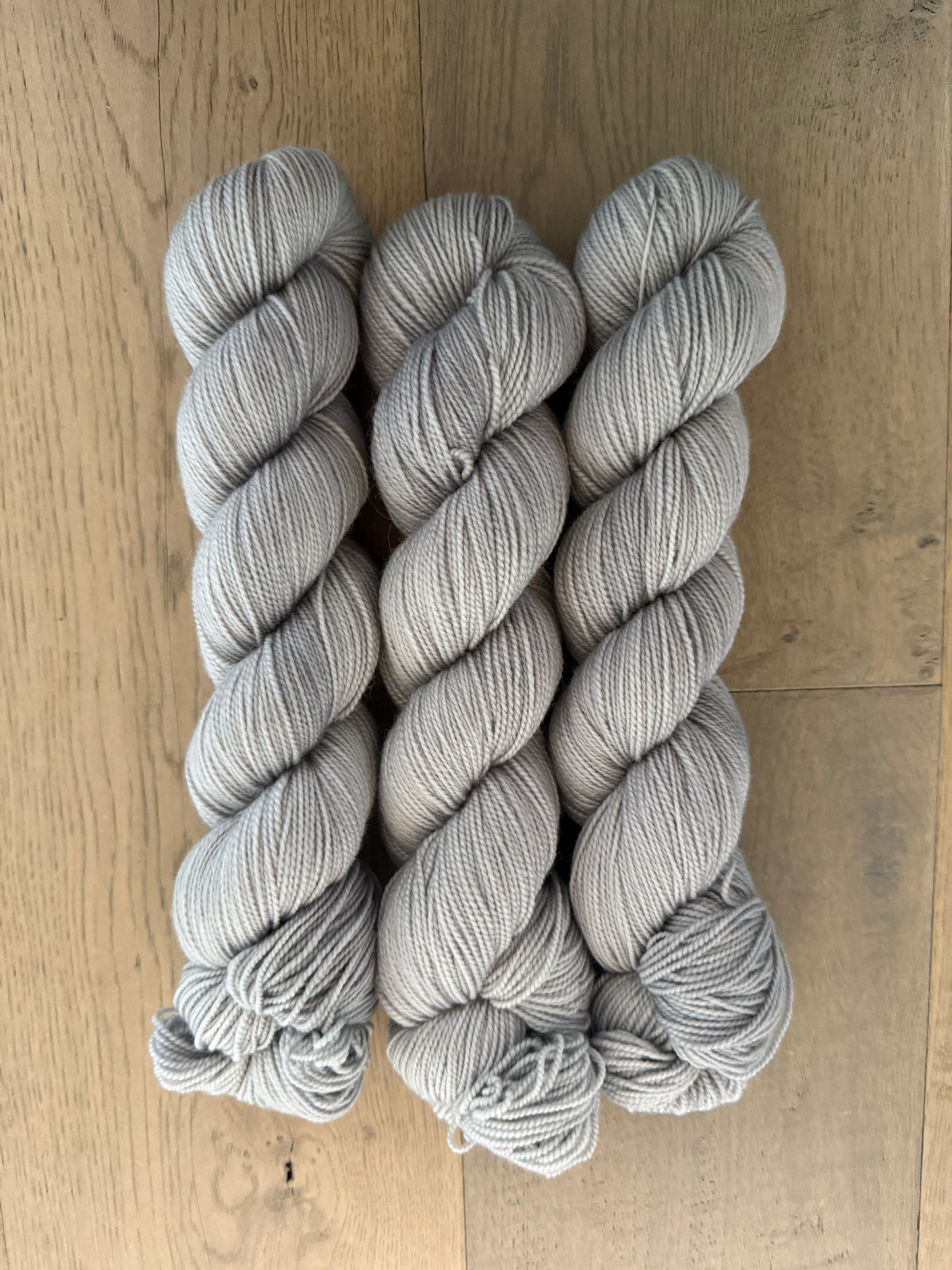 Traditional Non- Superwash Merino Fingering