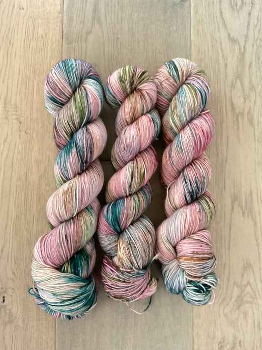 DK Cochrane Yarn