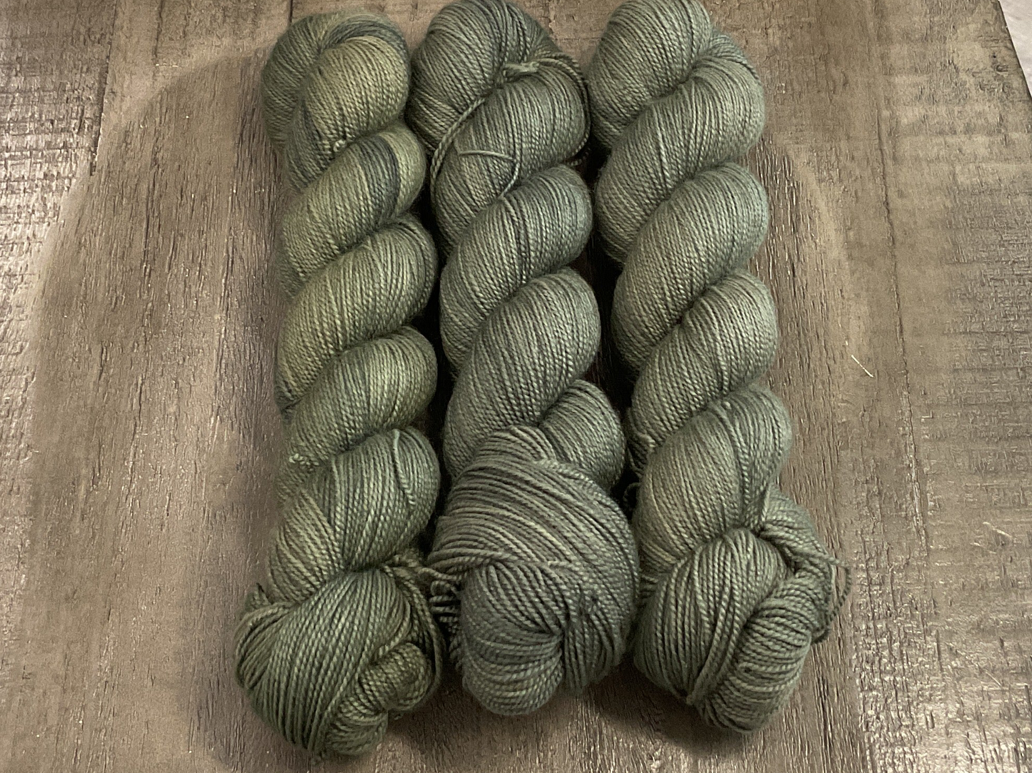 Traditional Non- Superwash Merino Fingering