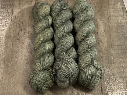 Traditional Non- Superwash Merino Fingering