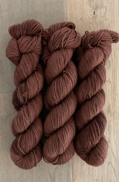 Traditional Non- Superwash Merino Fingering