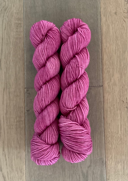 DK Valentine Yarn