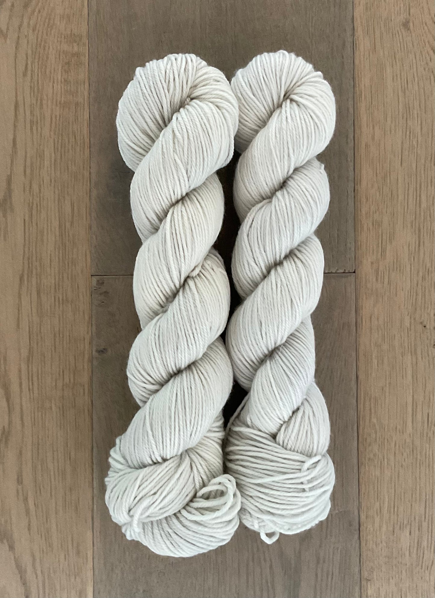 DK Dove Yarn