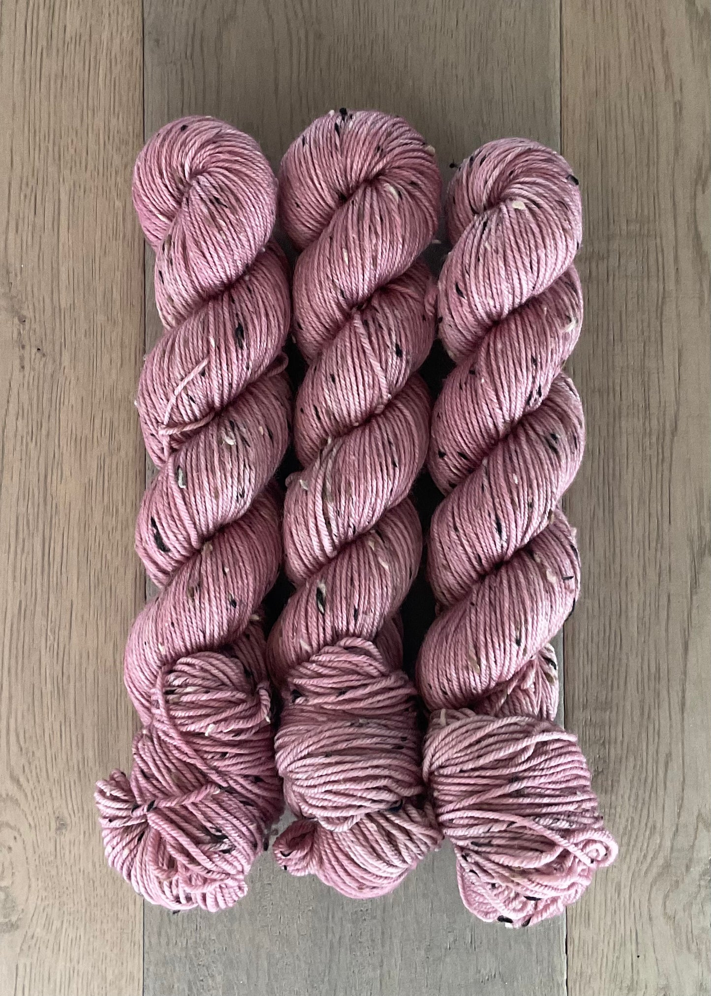 DK Tweed Dusty Rose Yarn