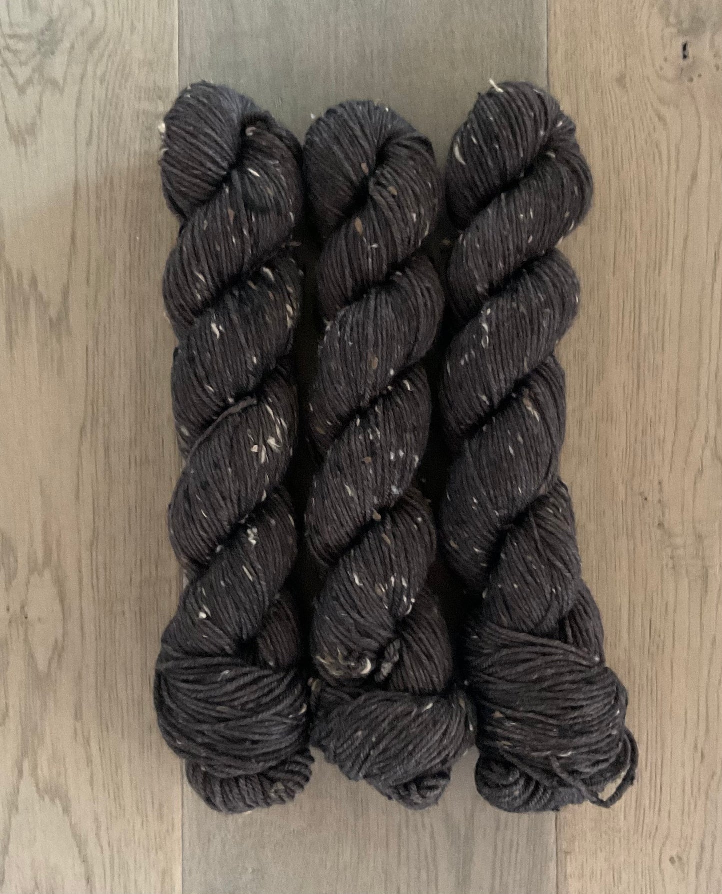 Dk Tweed Black Coffee Yarn