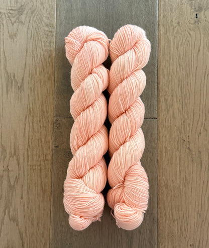 Peachy Keen Fingering Yarn