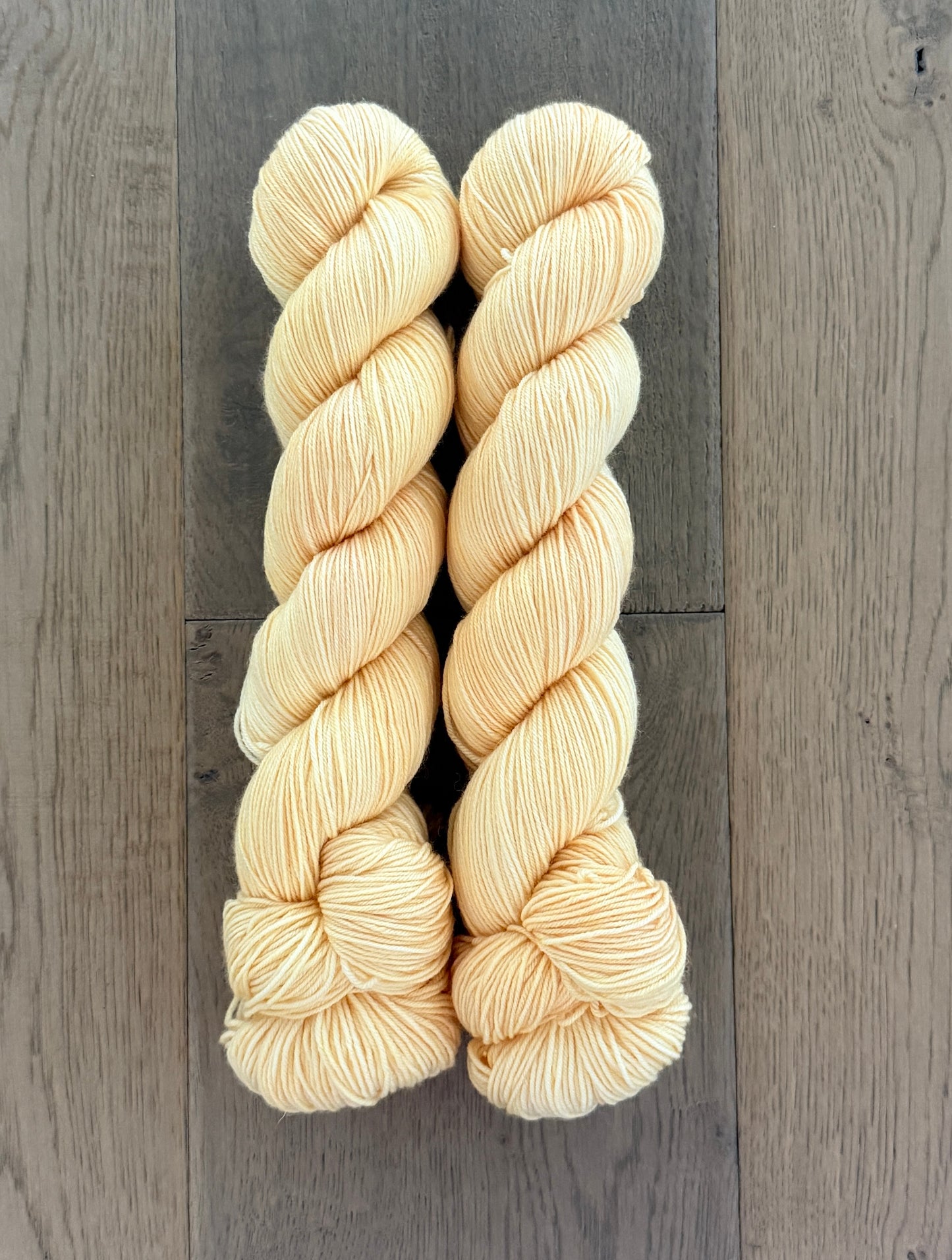 Champagne Fingering Yarn