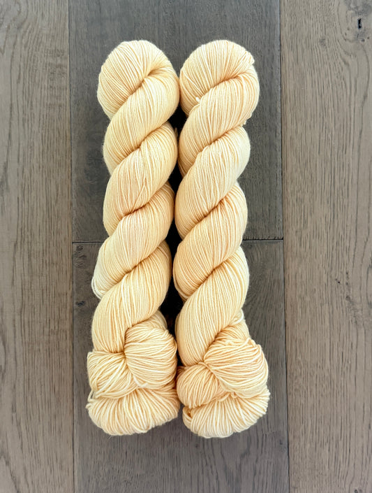 Champagne Fingering Yarn