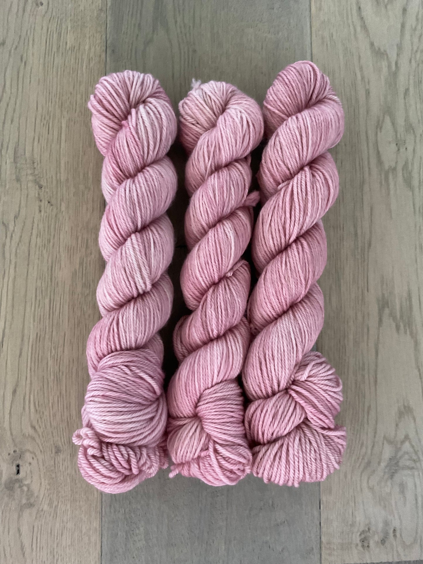 Worsted Dusty Rose Yarn