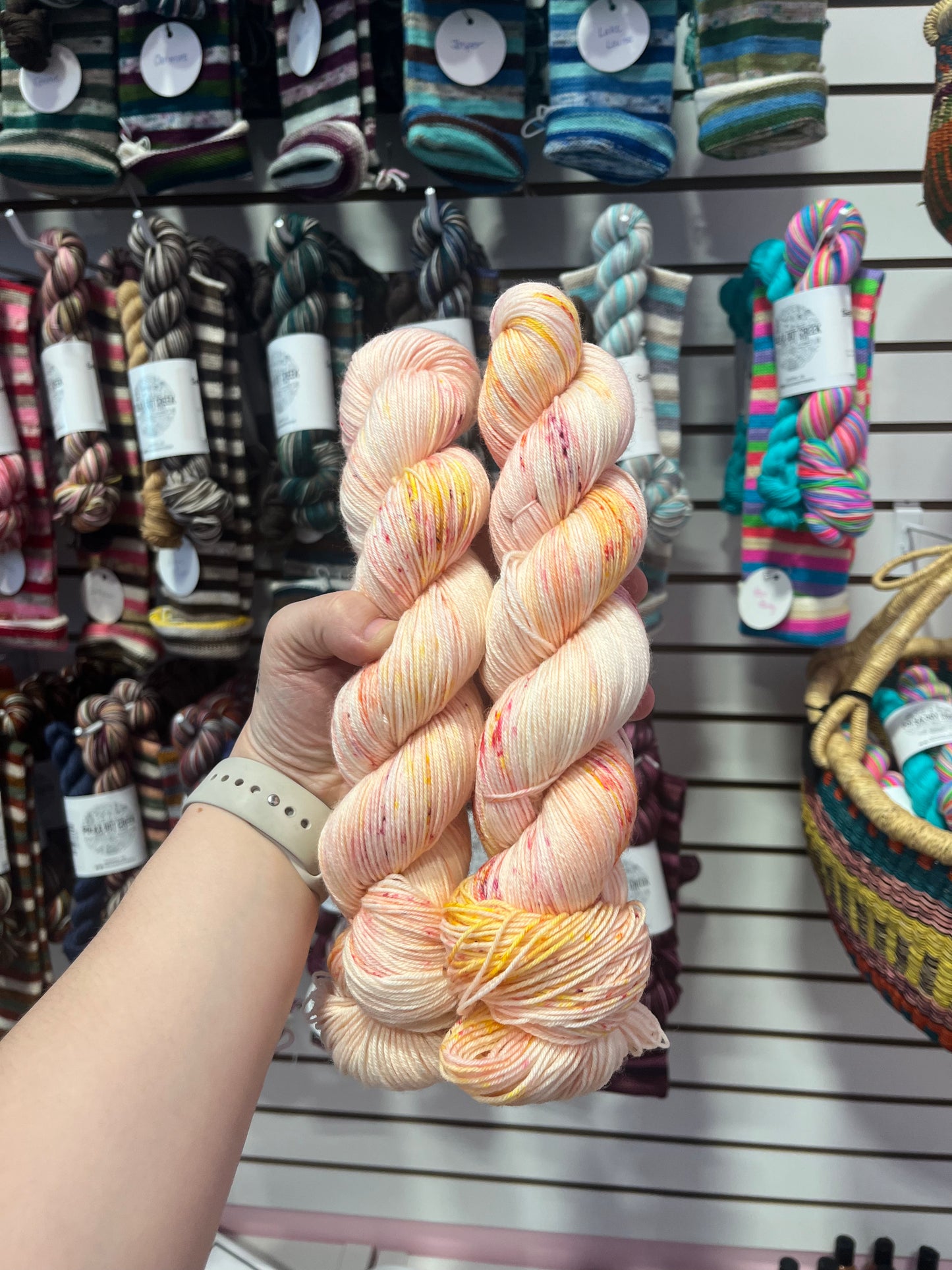 Alberta Fingering Yarn