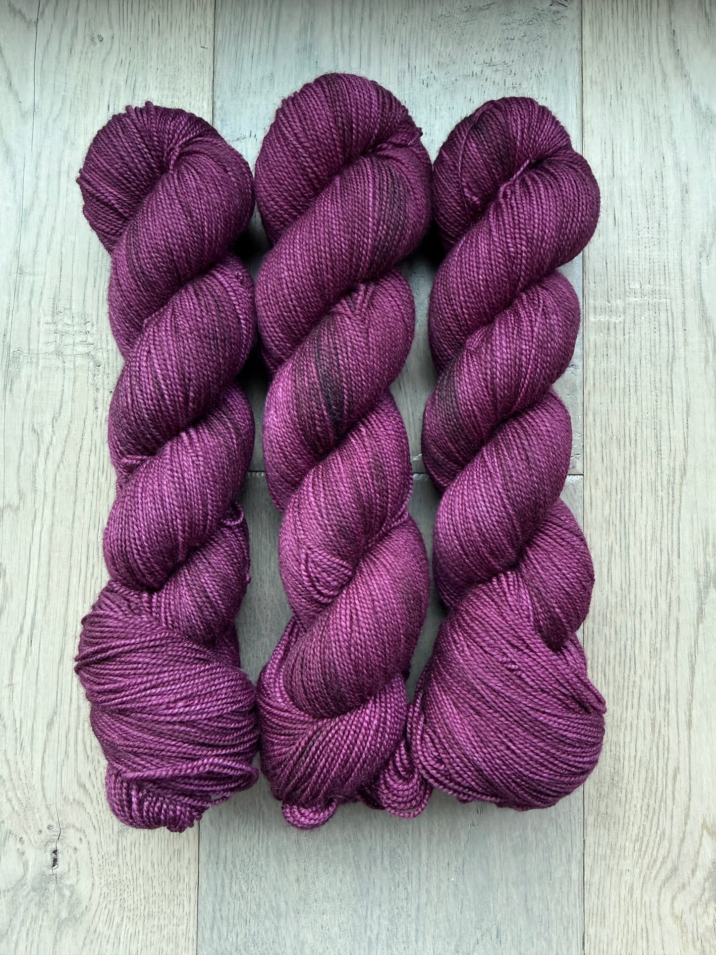 Traditional Non- Superwash Merino Fingering