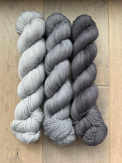Traditional Non- Superwash Merino Fingering