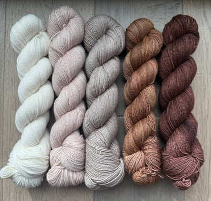 Traditional Non- Superwash Merino Fingering