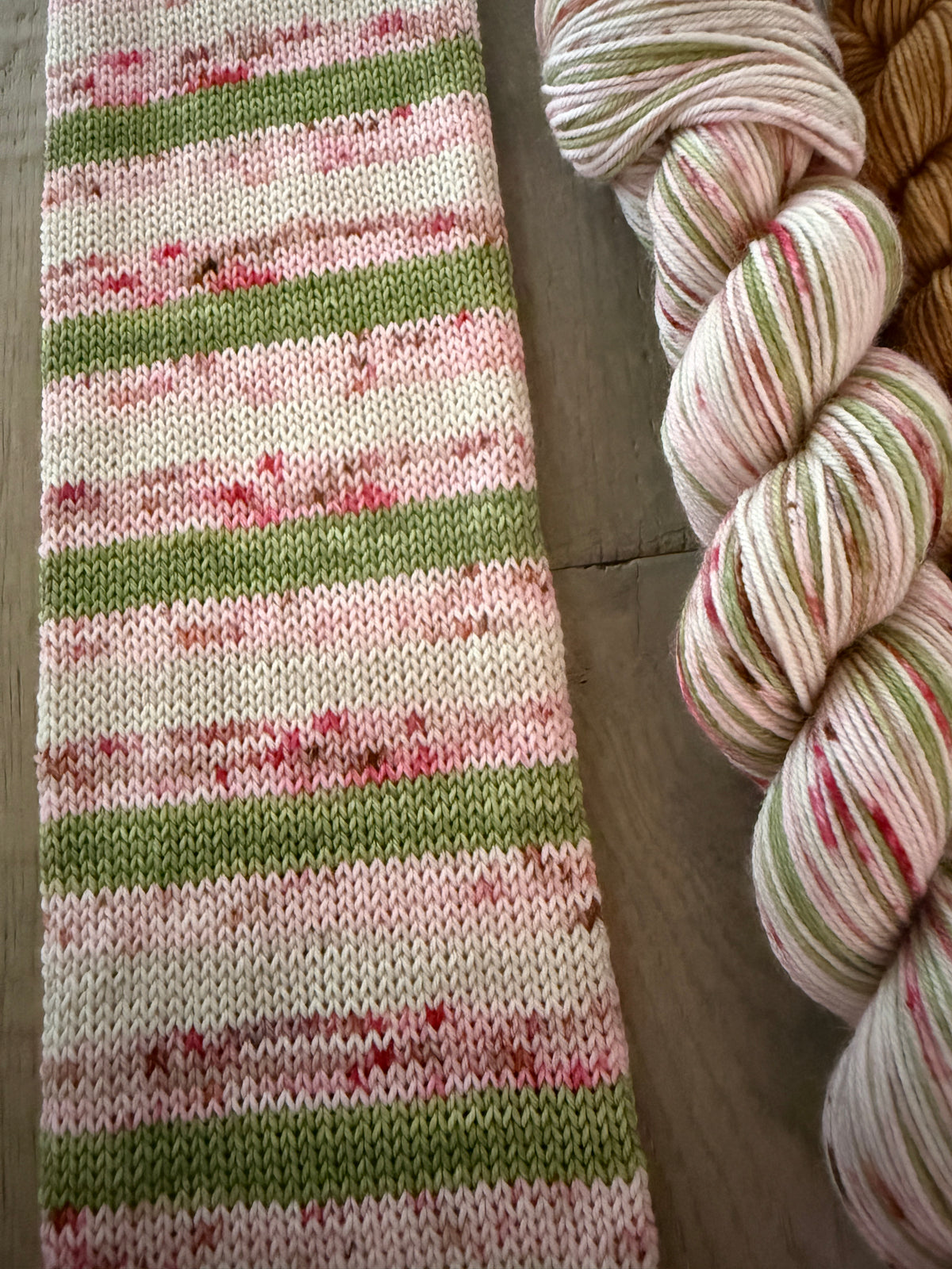 Christmas Pudding Self Striping Sock Set