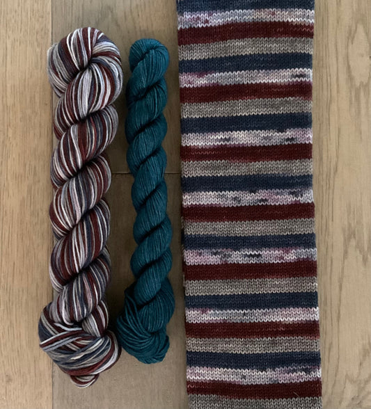 Book Boyfriend Self Striping Sock Set