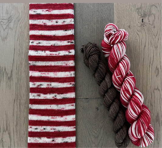 Maple Leaf Self Striping Sock Set
